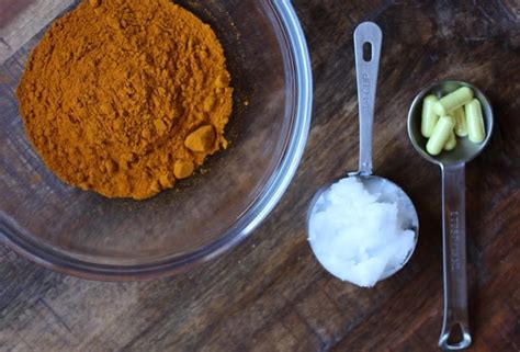 Turmeric Bombs: DIY Turmeric Supplement