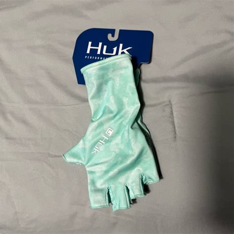 Huk | Accessories | Huk Fishing Gloves | Poshmark