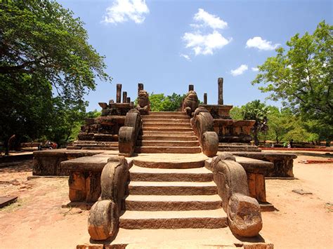 Sacred City of Polonnaruwa | Polonnaruwa | City of Polonnaruwa