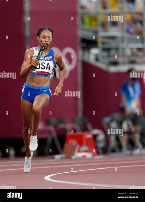 Allyson Felix competing in the 2020 Tokyo Olympics Stock Photo - Alamy