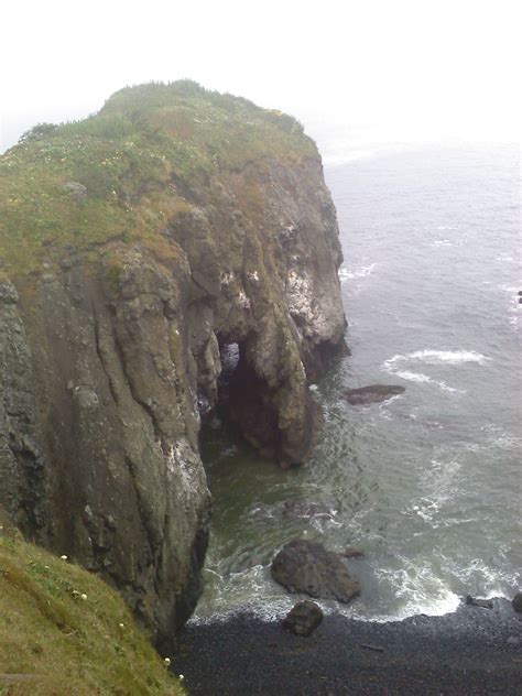 Sea caves along the Oregon coast hide many secrets. | Oregon vacation, Around the world in 80 ...