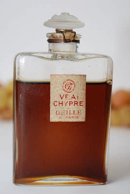 The Vintage Perfume Vault: True Chypre Perfume (Vrai Chypre)