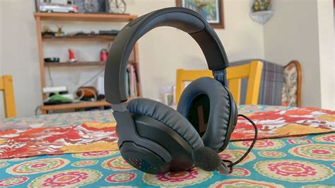 JBL Quantum 100 gaming headset review | CNN Underscored