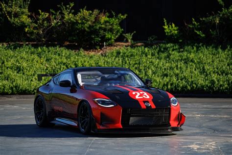 Nissan Z GT4 450-hp race car unveiled, designed for amateurs and pros alike