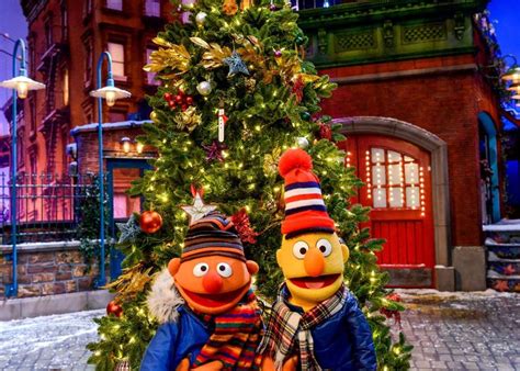 Muppety Christmas | Sesame street christmas, Sesame street, Sesame street muppets