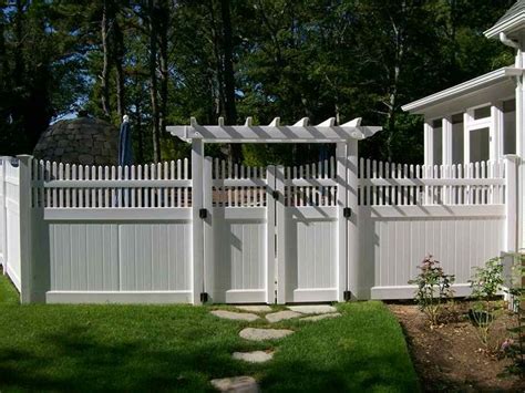 12 Beautiful Vinyl Fence Gate Ideas - Organize With Sandy