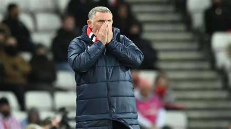 Next Sunderland Manager Odds: The favourite to replace Tony Mowbray revealed - Mirror Online