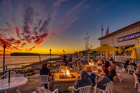 Relax on the Mississippi River in Grafton, IL