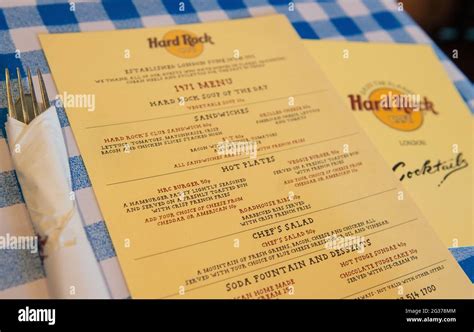 Hard rock cafe london menu hi-res stock photography and images - Alamy