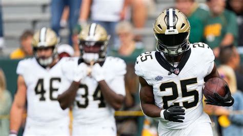 Photos: Pregame | Saints at Packers | 2023 NFL Week 3