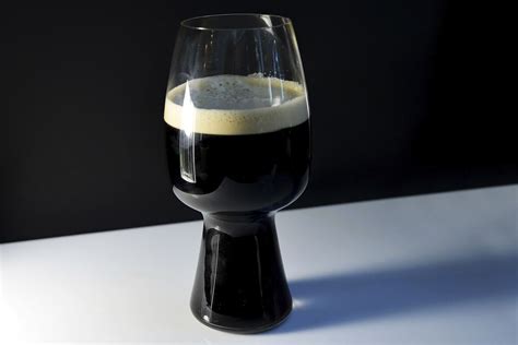 The 8 Best Beer Glasses, Tested and Reviewed