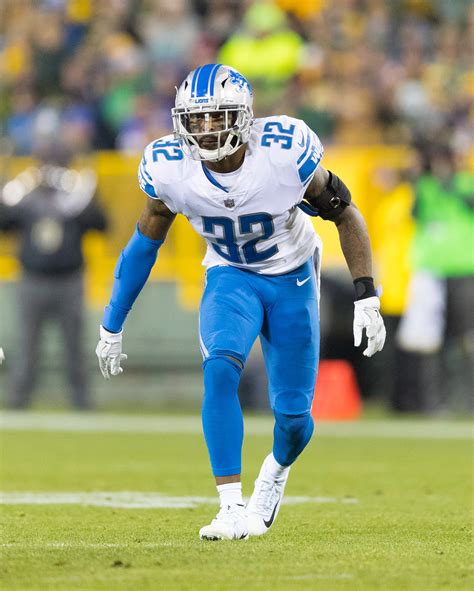 Lions S Tavon Wilson Done For Year