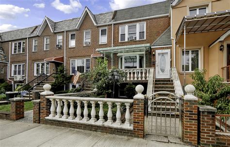 Sheepshead Bay, Brooklyn: What to Know | StreetEasy