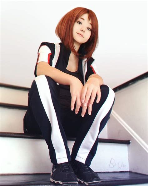 Ochako Uraraka cosplay