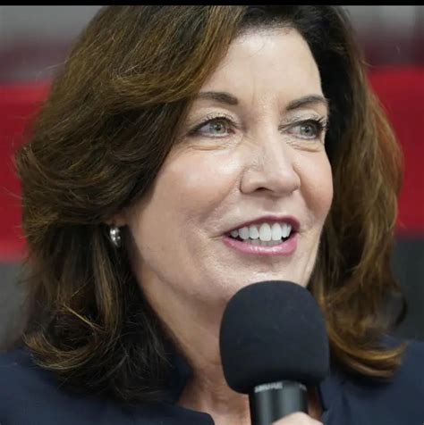 Bombs away: Kathy Hochul rips off Ron DeSantis' Gaza riff, apologizes ...