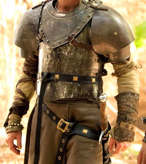 Pin by Brett on Armory (With images) | Leather armor, Medieval armor, Historical armor