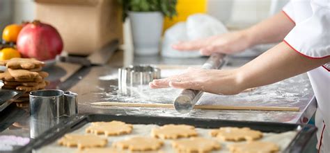 Read 5 Tips for Choosing a Baking School | All Culinary Schools