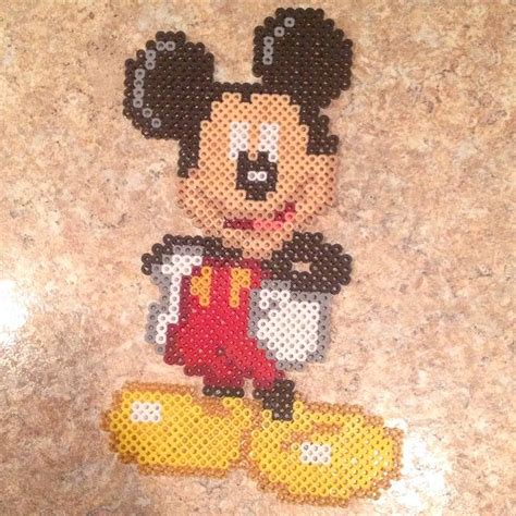 Instagram photo by @jsminnie7 (jsminnie7) - via Iconosquare | Perler ...