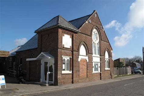 Great Missenden church gets new windows thanks to grant - Bucks Radio