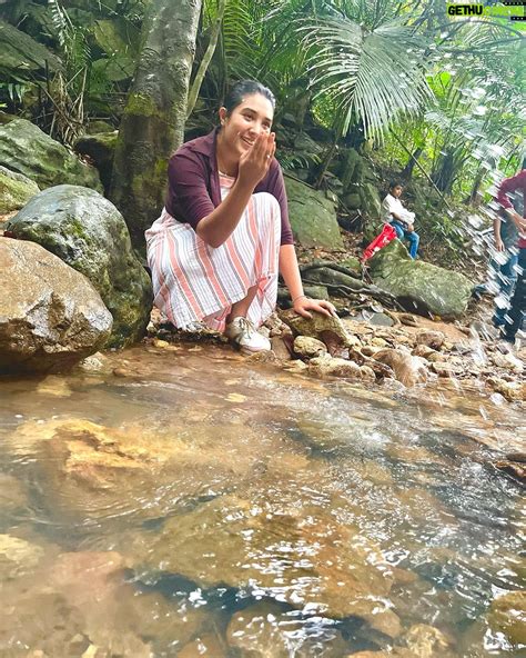 Sree Nithi Instagram - 📍Kallar meenmutty waterfall🌿 Meenmutty Waterfalls, Trivandrum - Gethu Cinema