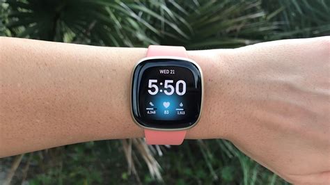 Fitbit Versa 3 - Review 2020 - PCMag Australia