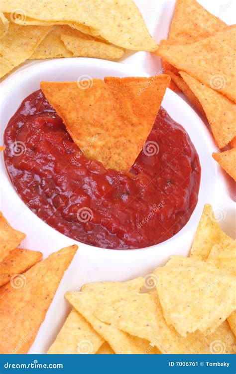 Nachos and salsa dip stock image. Image of pepper, plate - 7006761