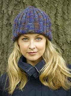 Ravelry: Toboggan Hat pattern by Lion Brand Yarn