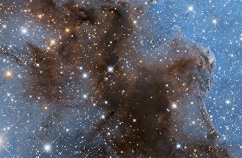 Hubble’s Sparkling New View of the Carina Nebula - SpaceRef