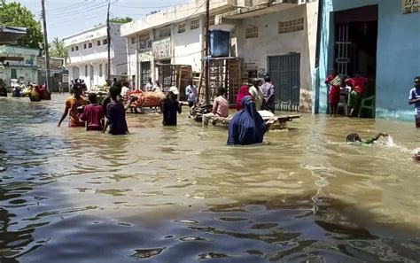 UN: Floods in central Somalia hit nearly 1 million people - WardheerNews