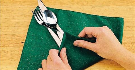 How to Fold a Napkin 7 Easy Ways | Paper napkin folding, Fancy napkin ...