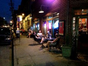 An Insider’s Guide to restaurants, cafés, bars, music venues in Frenchmen Street, French Quarter ...