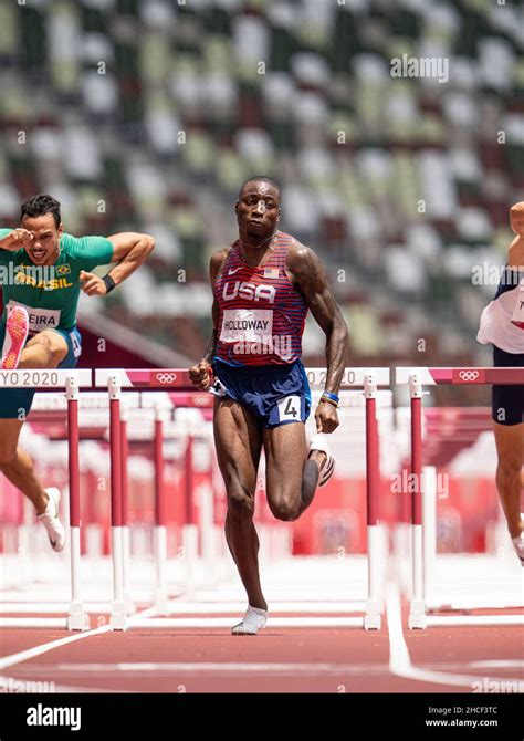 Grant Holloway participating in the 110 meter hurdles at the 2020 Tokyo Olympics Stock Photo - Alamy