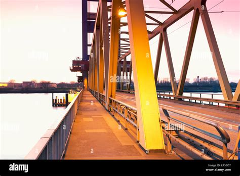 Germany, Hamburg, Bridge, Elbe river Stock Photo - Alamy