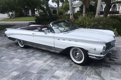 1960 Buick Electra 225 | Hemmings.com