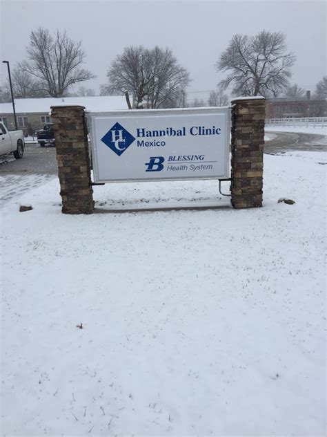 Hannibal Clinic Ribbon Cutting – KXEO