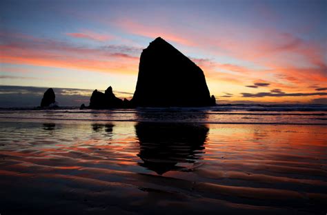 Take in a glorious winter sunset at Cannon Beach (photos) - oregonlive.com