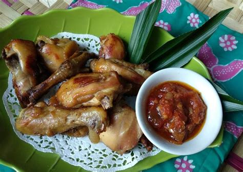 Resep Ayam Goreng Kalasan Sambal Tomat Terasi oleh Dapure Cici - Cookpad