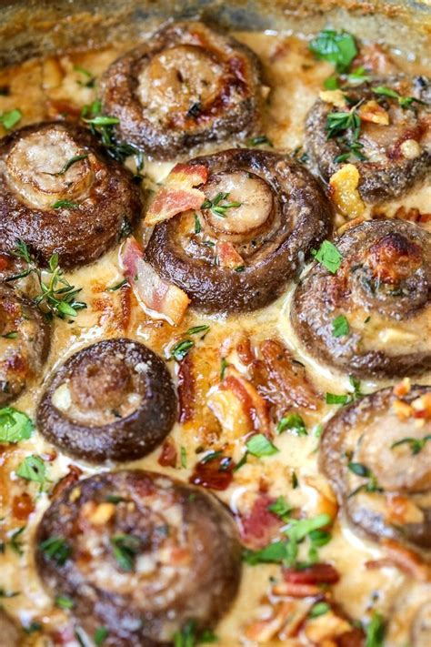 Creamy Bacon Mushrooms - Low Carb Side Dish