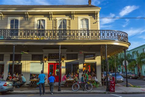 Restaurants on Magazine Street in New Orleans