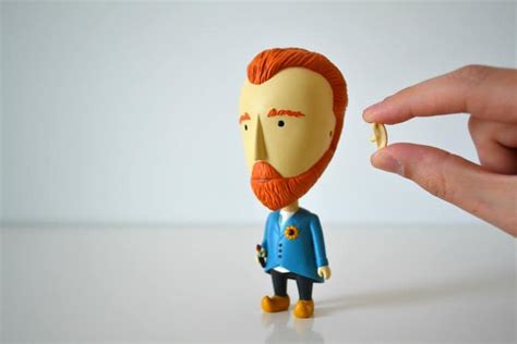 Van Gogh Action Figure Comes with Detachable Ear