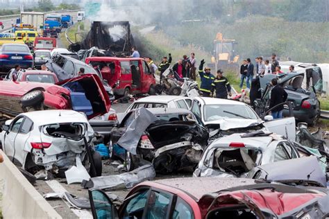 Who’s at fault in a multi-car accident? - Burnett & Williams