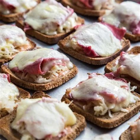 Mini Reuben Toasts Recipe | Yummly | Recipe | Mini reuben appetizers, Mini reuben, Mini reuben ...