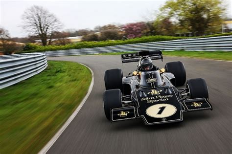 Formula 1's great Lotus landmarks - Lotus 72