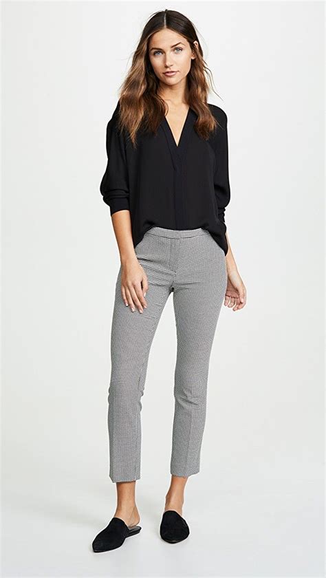 Theory Classic Skinny Pants | Work attire women, Business attire women, Casual work attire