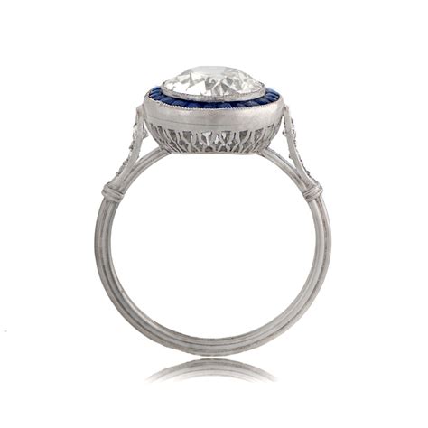 Vintage-Engagement-Rings-with-Sapphire-Halo-11019-Side-View