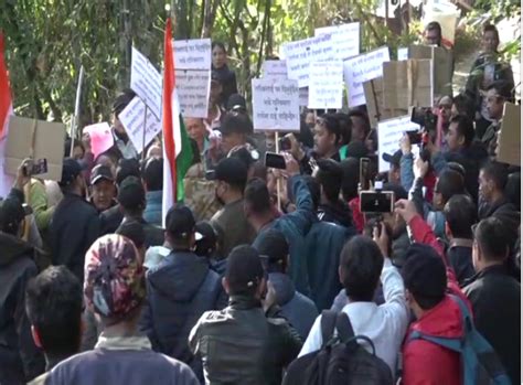 Sikkim: SKM Supporters Block Fmr SDF Leader Ganesh Rai's Reform Rally ...