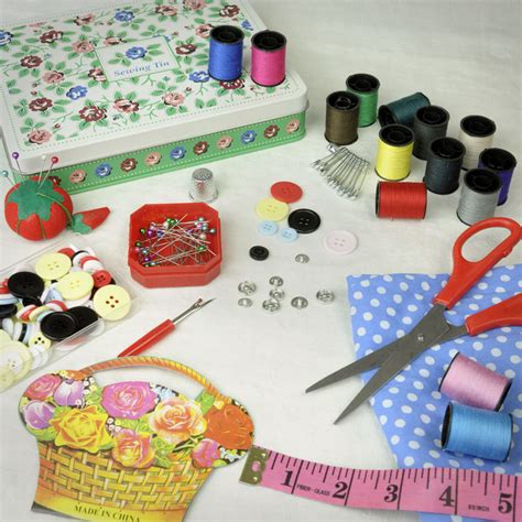 Rambling Rose Deluxe Sewing Kit | Rex London (dotcomgiftshop)