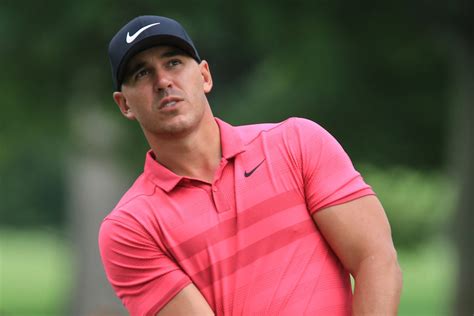 Top Ten Most Handsome Male Golfers - Essential Golf