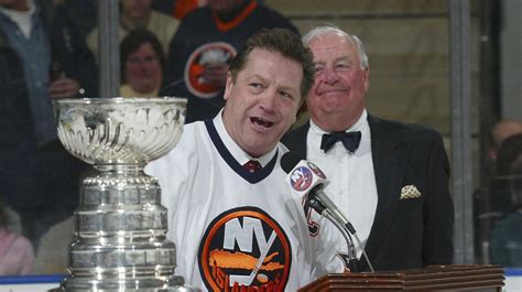 Clark Gillies passed the 'C' to Denis Potvin before Islanders' first Stanley Cup triumph - Newsday