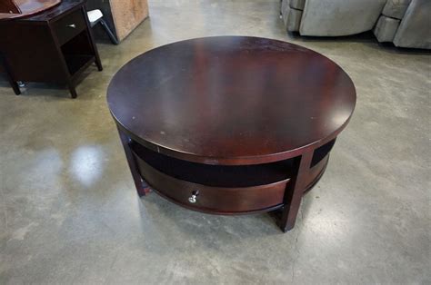 ROUND MODERN 2-DRAWER COFFEE TABLE